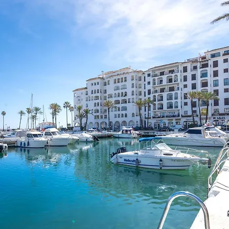 18 Balcony Pool View Close To Duquesa Golf And Manilva Andalusia *